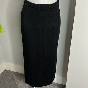 Casa Kaos Midi Black Knit Skirt
